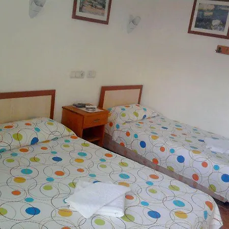 Bed & Breakfast Ertek 2*